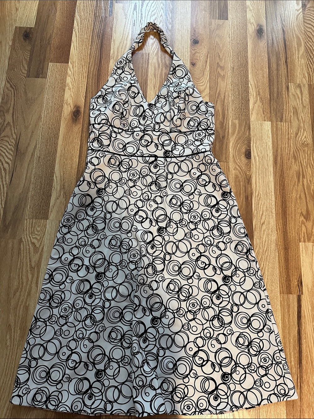 Halter Neck Circle Print Dress - Black & White size 8